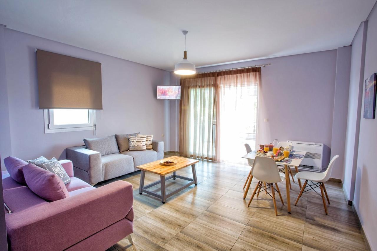 Isalos Suites Néa Péramos Εξωτερικό φωτογραφία