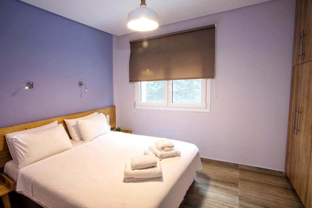 Isalos Suites Néa Péramos Εξωτερικό φωτογραφία